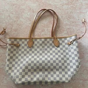 Checkered Tote Bag with Tan Accents